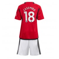 Manchester United Casemiro #18 Heimtrikotsatz Kinder 2023-24 Kurzarm (+ Kurze Hosen)